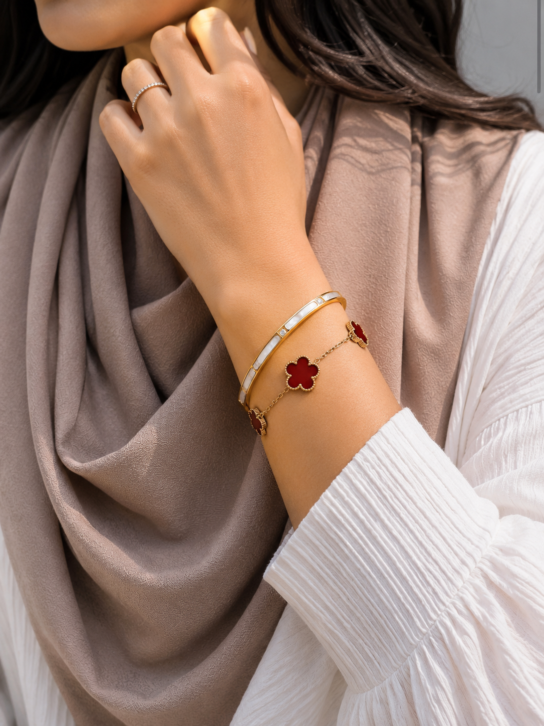 Flower Bracelet- Cherry