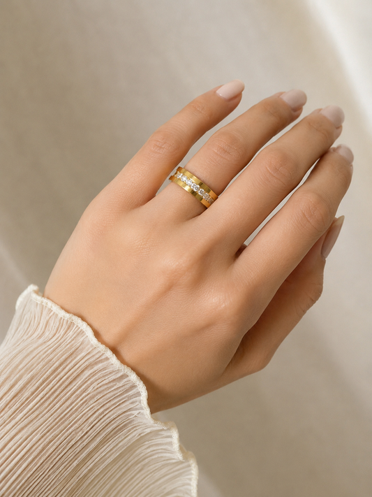 Aurora Pave Gold Ring
