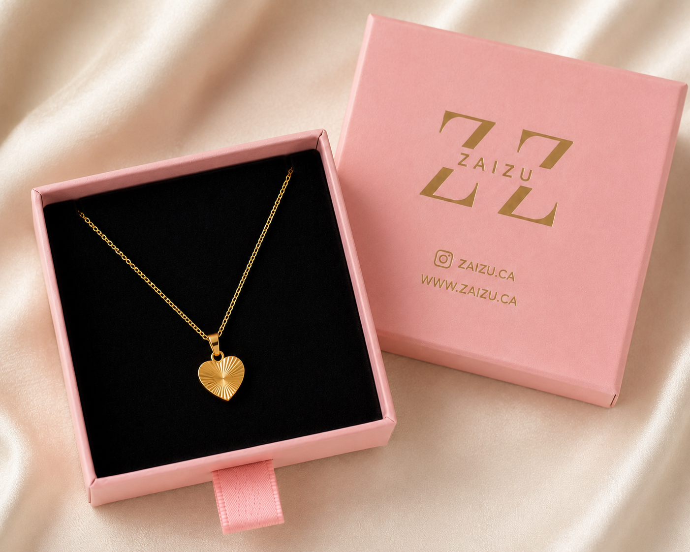 Radiant Heart Gold Necklace
