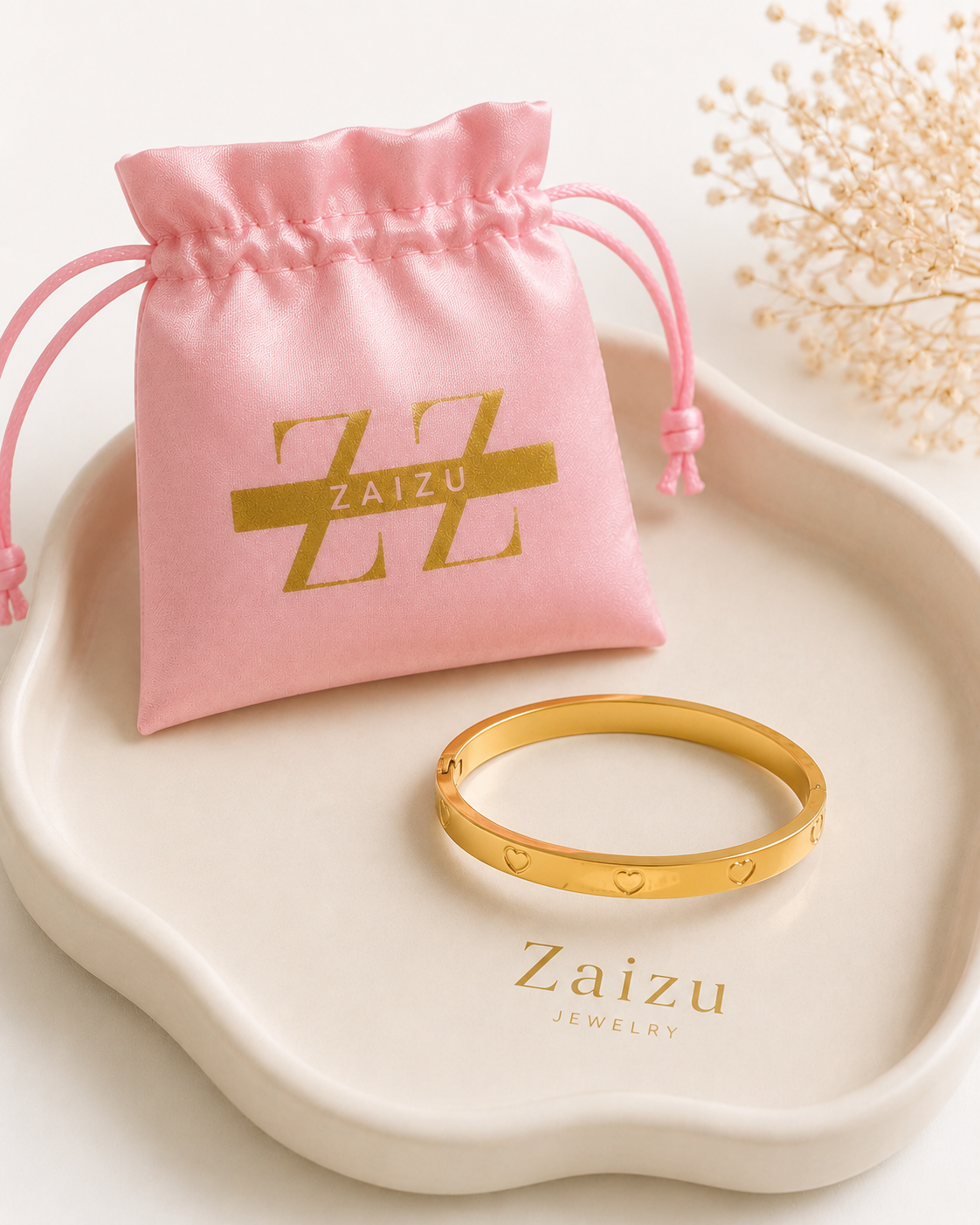 Clover Heart Bangle