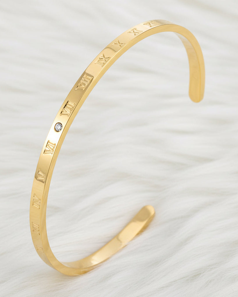 Ever gold Roman Cuff Bangle