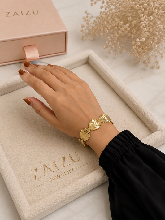 Golden Shell Bangle