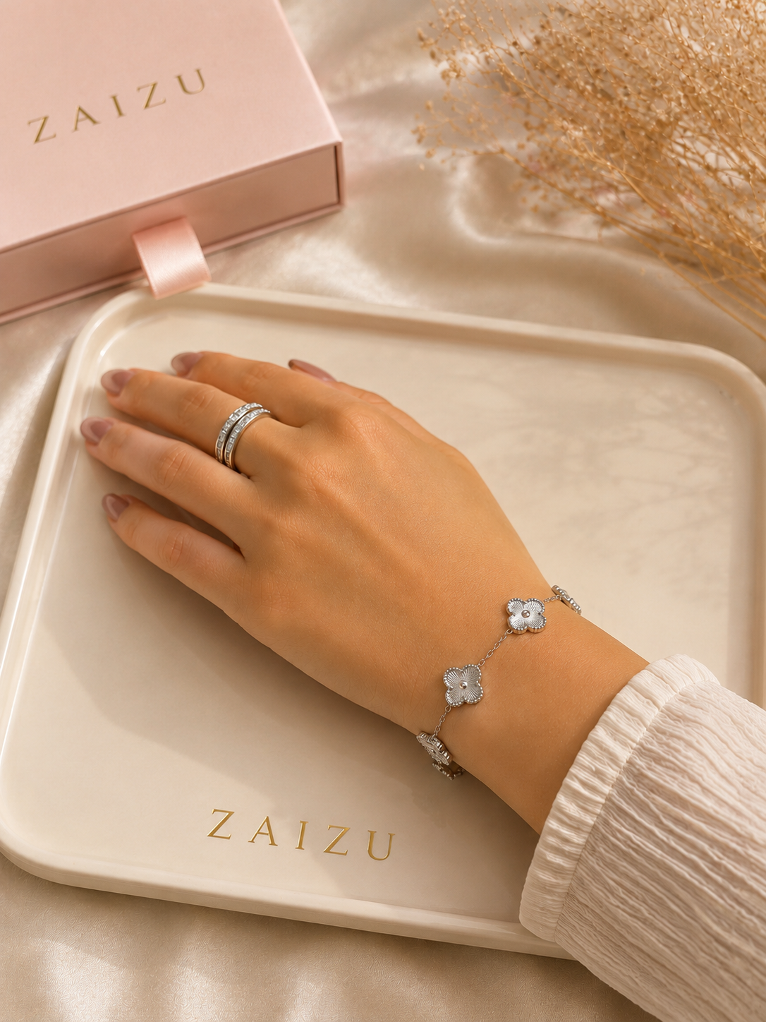 Clover Chain Bracelet